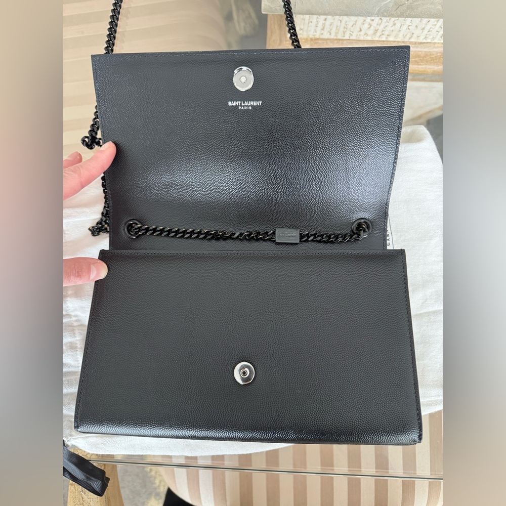 Saint Laurent YSL Medium Grain De Poudre Embossed Leather Black Shoulder Bag - Picture 9 of 16